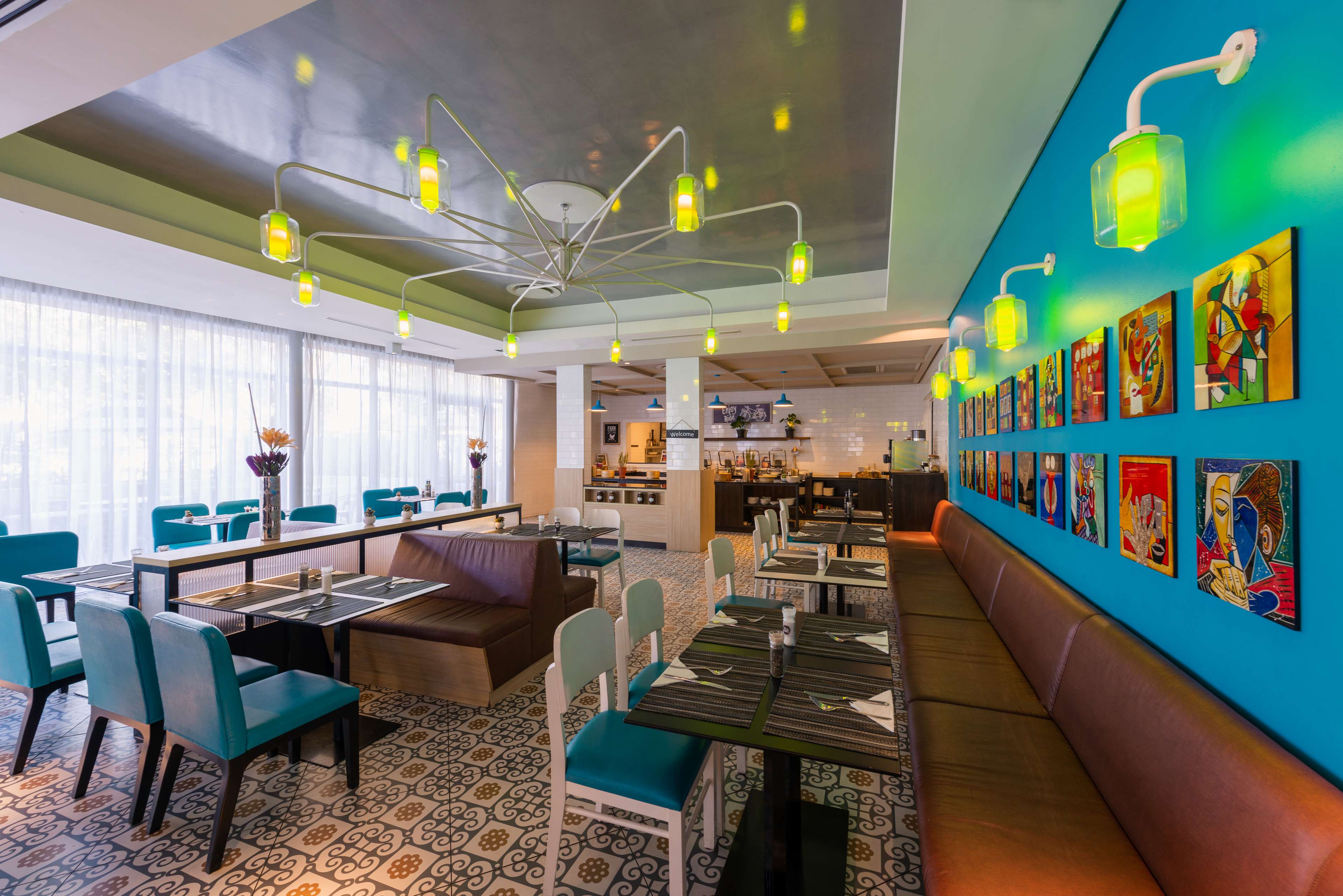 Фото Park Inn by Radisson Cape Town Newlands