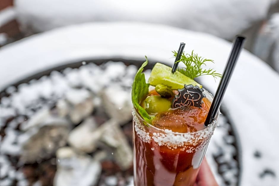 Фото The St. Regis Aspen Resort