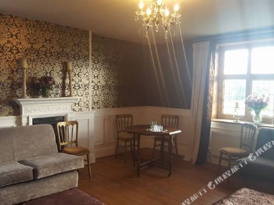 Фото Dodleston Manor