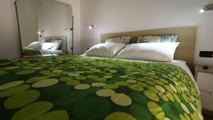 Room In Roma Isole