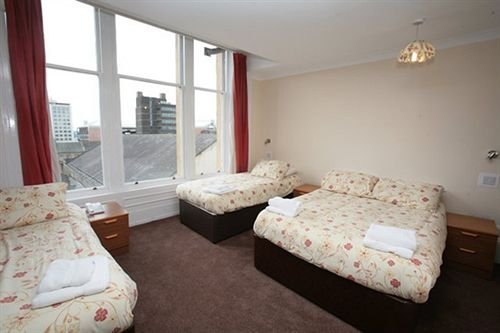 Фото McLays Guest House