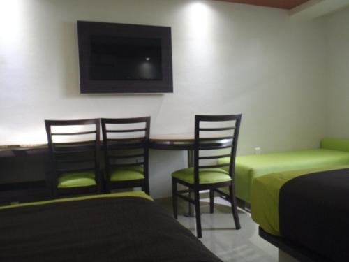 Фото Hotel Borda Cuernavaca