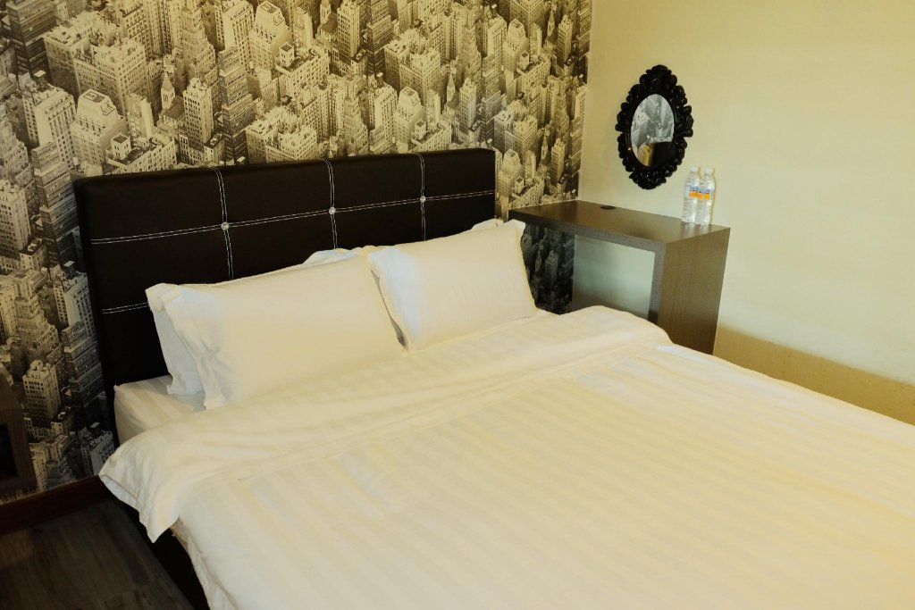 Фото Natol motel - Paris