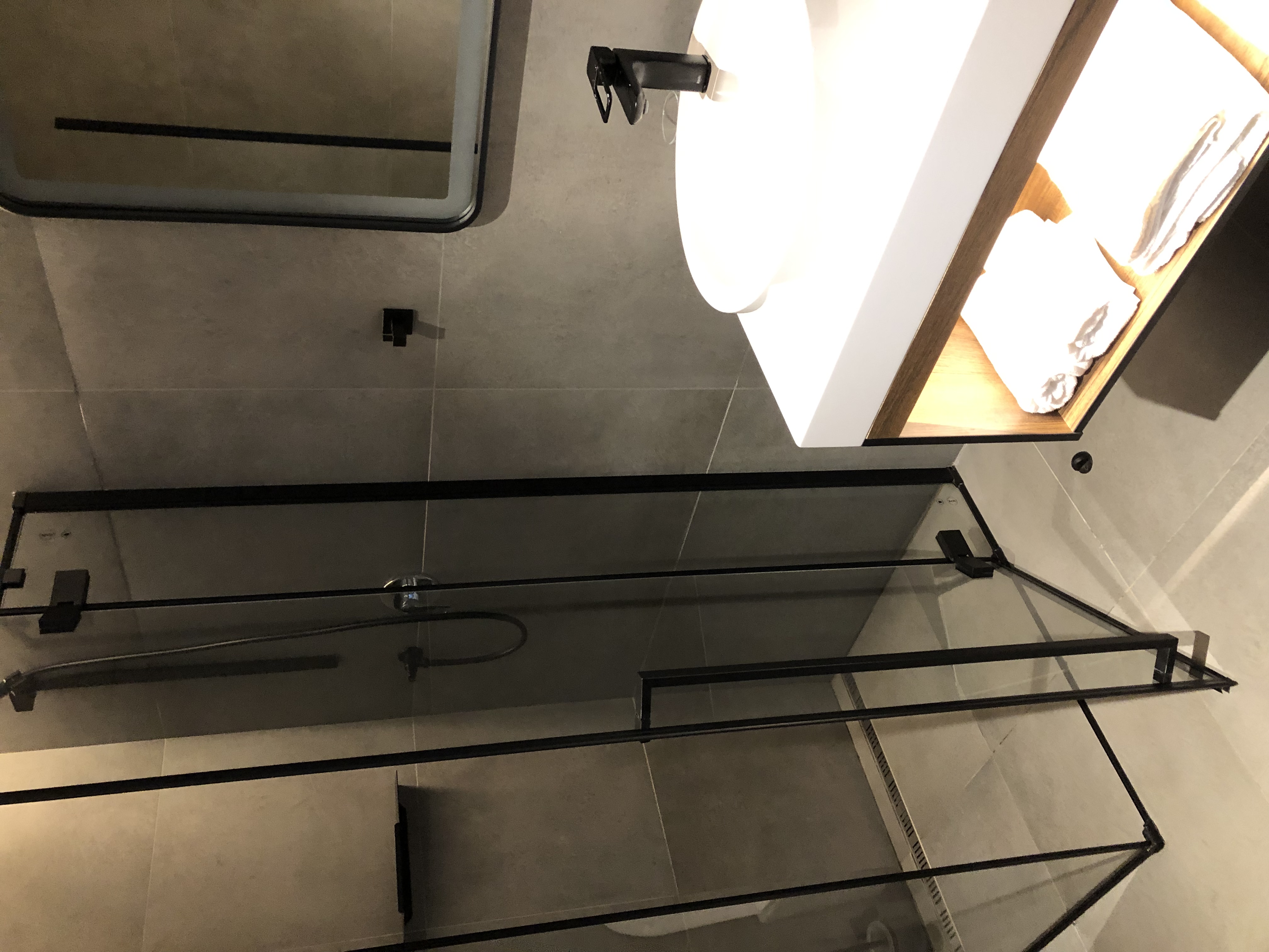 Фото Promenade Hotel