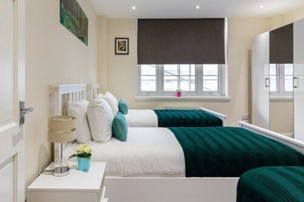 Фото Sussex Gardens Apartments