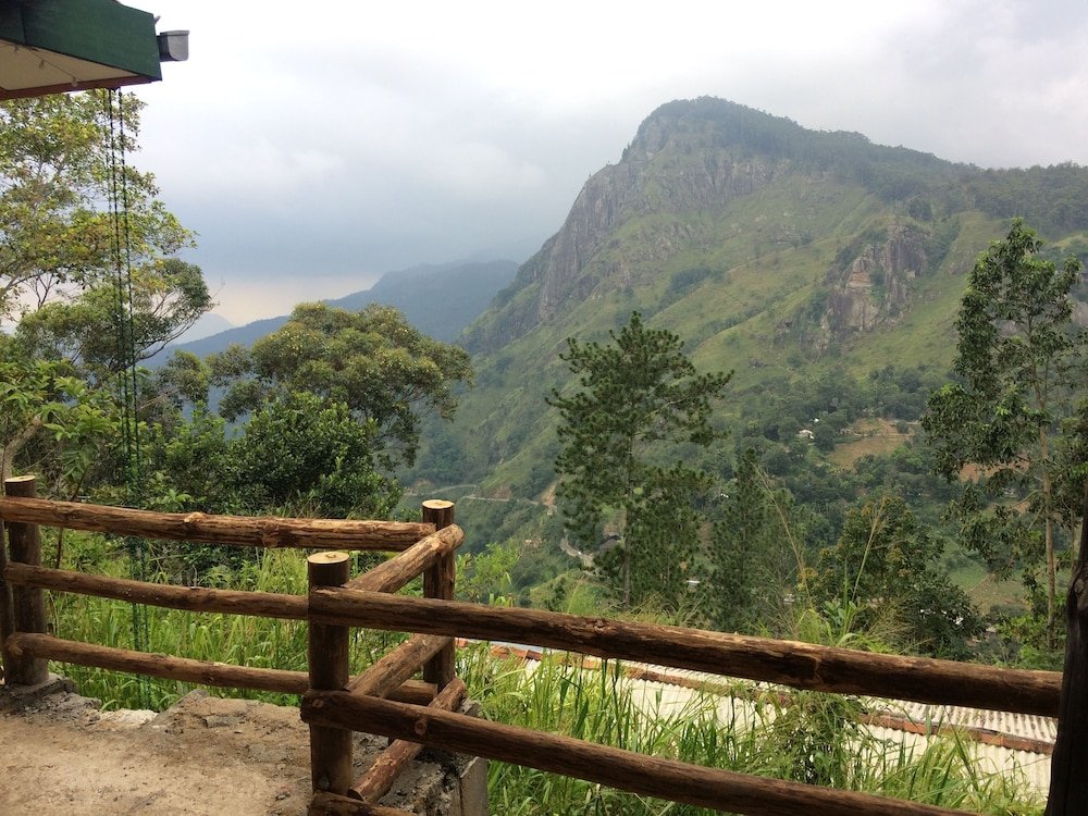 Фото Ella Ridge View Holiday Inn