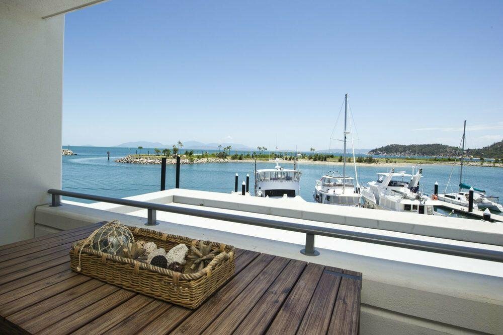 Hotel Blue on Blue Studio Room 1242, Queensland, photo