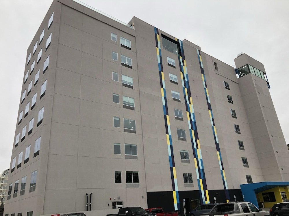 Фото Tru by Hilton Dallas Downtown Market Center