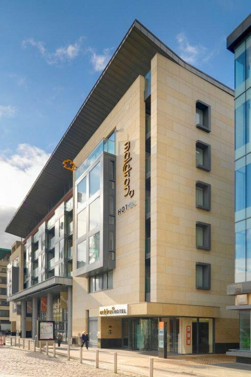 Гостиница Maldron Hotel Smithfield в Дублине