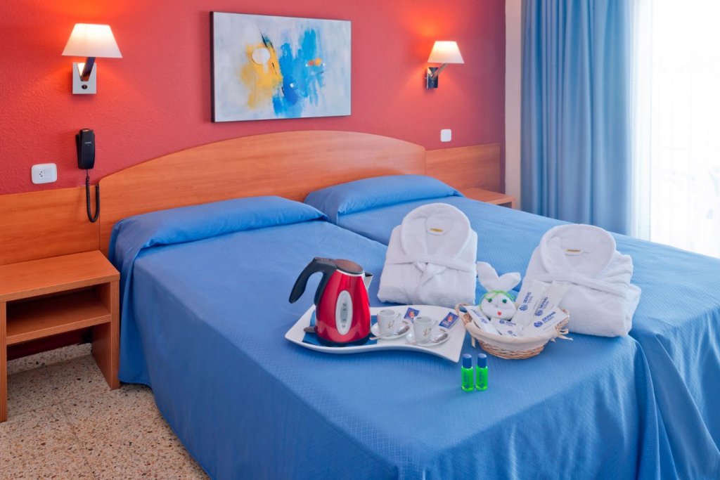 Фото Hotel Oasis Park Splash