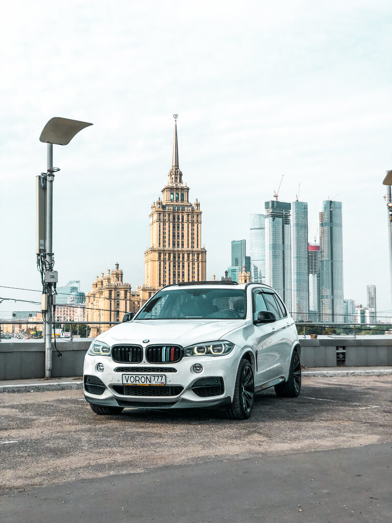 Carsharing operator Voron, Moscow, photo