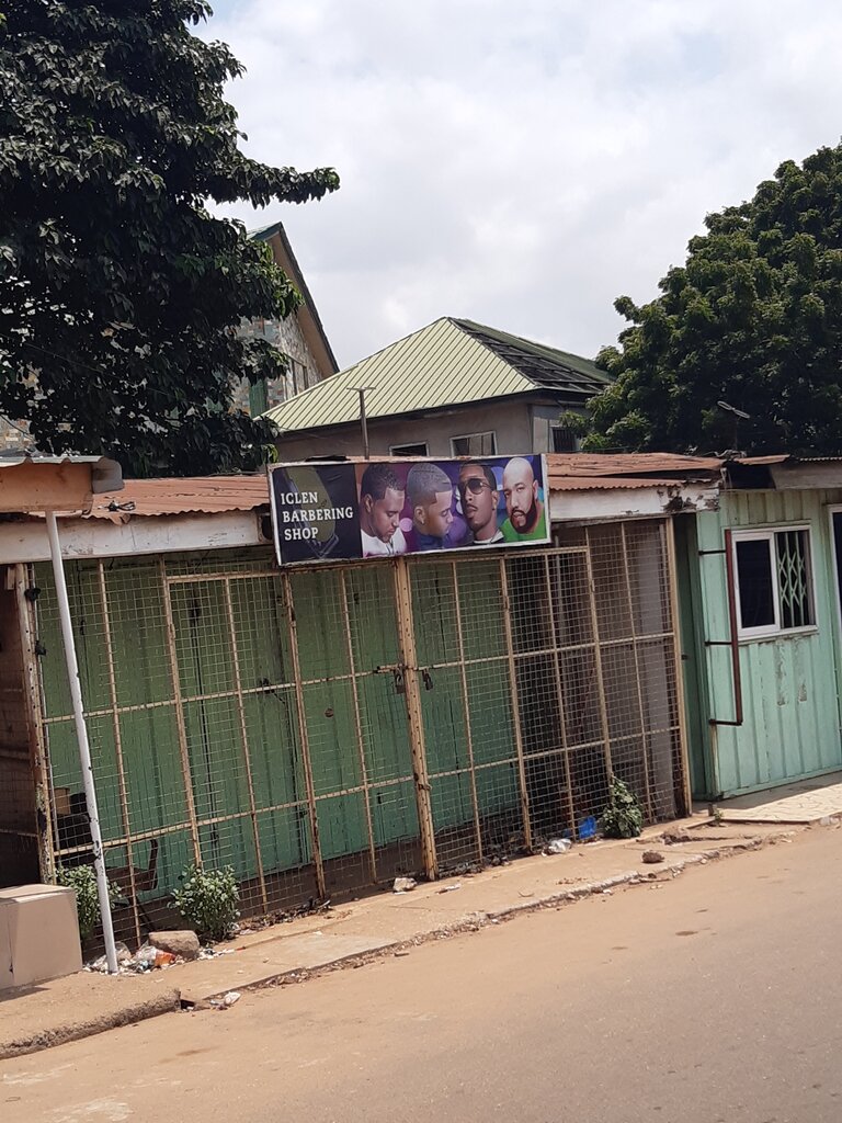 Barber shop Icen, Accra, photo