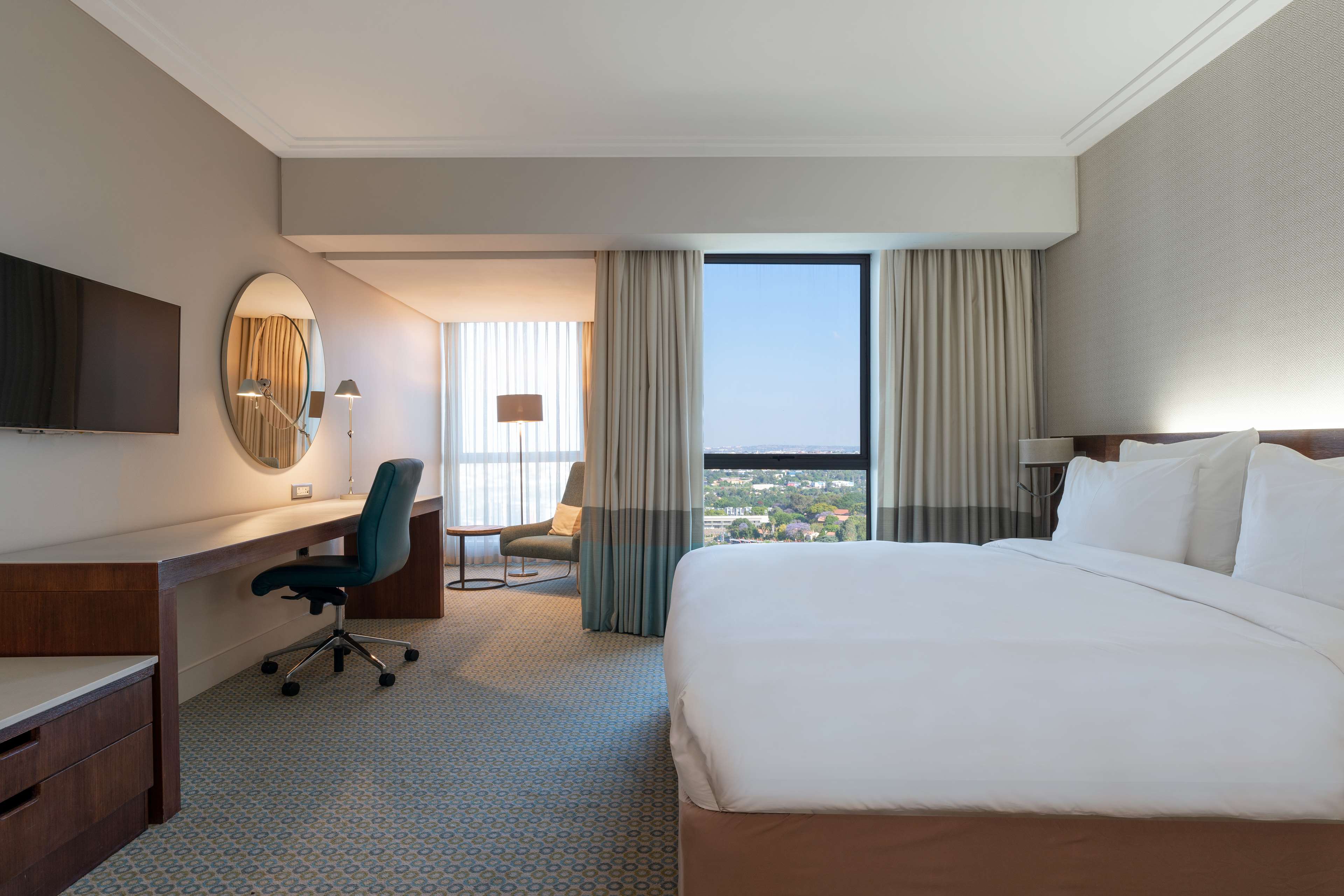 Фото Radisson Blu Gautrain Hotel, Sandton Johannesburg