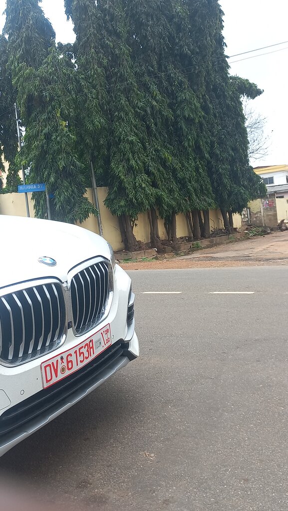 Clothing store Sarah Christian, Accra, photo