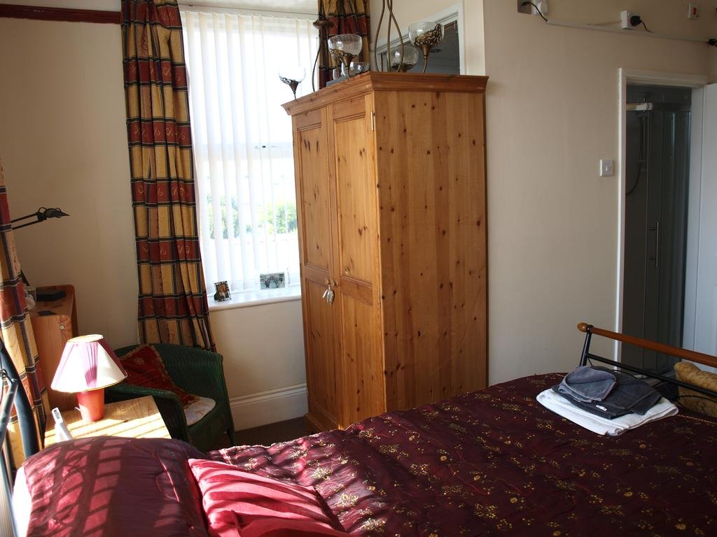 Фото Holyhead Lodge