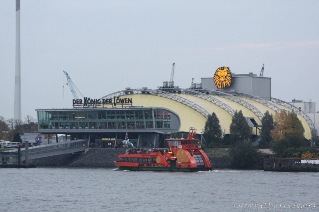 Фото Holiday Inn Hamburg Hafencity an Ihg Hotel