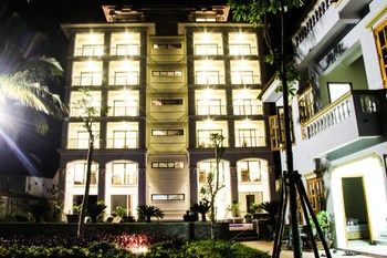 Фото Praha Hotel