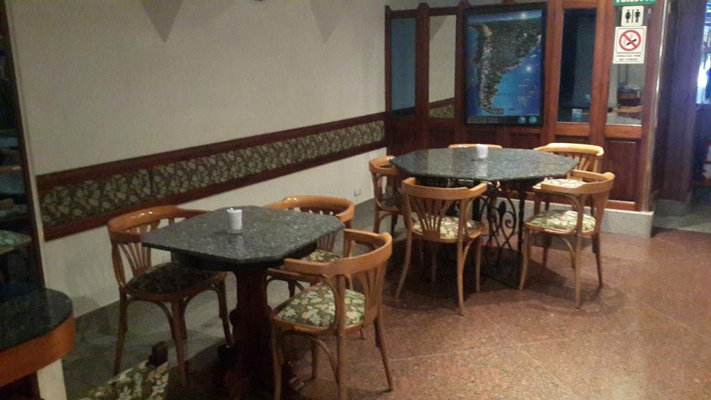 Фото Diplomat Hotel