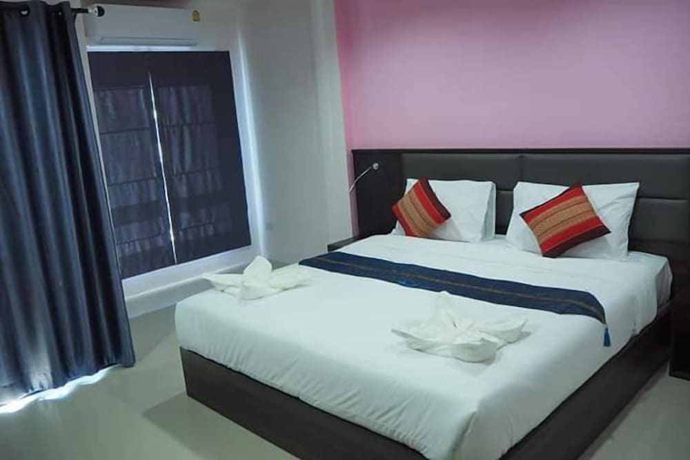 Фото Thapjumras Boutique Hotel