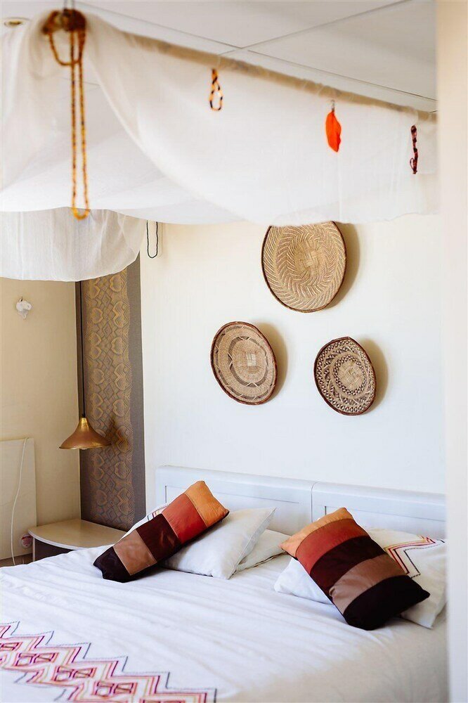 Фото Swept Away Guest House