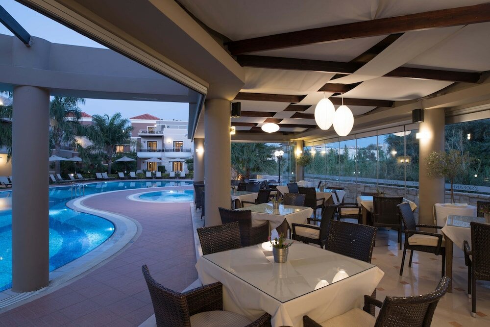 Фото Okeanis Golden Resort