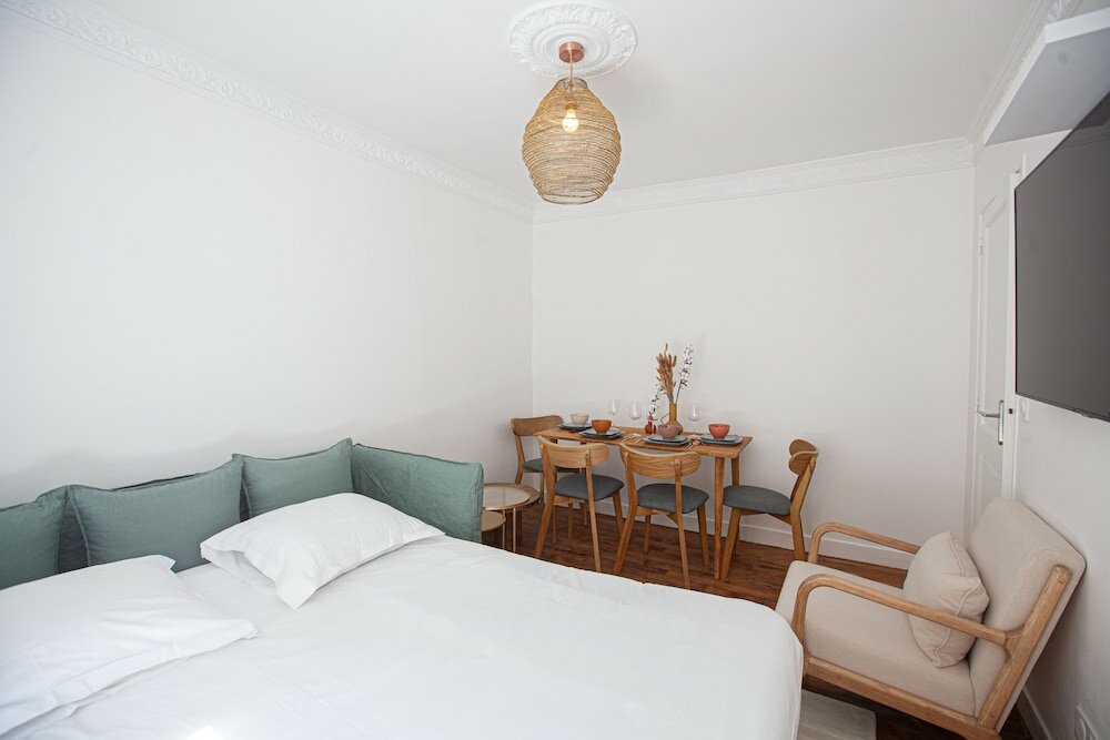 Фото Eiffel Tower Rue Cler