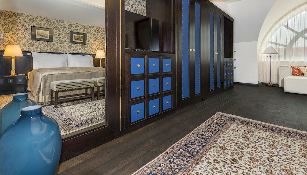 Фото Hotel Savoy