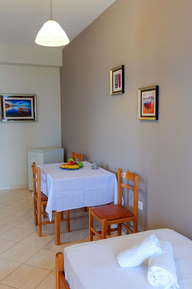 Фото Elidon Apartments