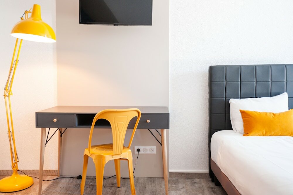 Фото La Maison Hotel Mulhouse