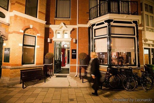 Внешний вид отеля Residenz Stadslogement в Гааге, фото 1