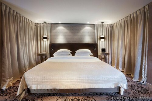 Внешний вид отеля Hotel Pavillon des Lettres в Париже, фото 3