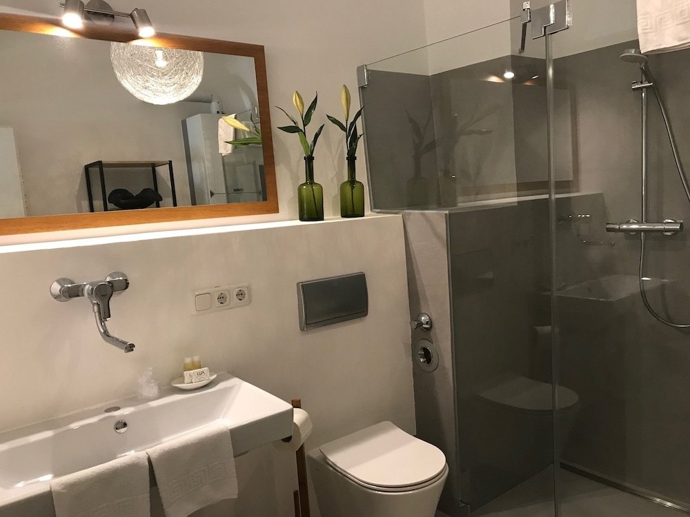 Фото Baronhaus Aparthotel & Suites