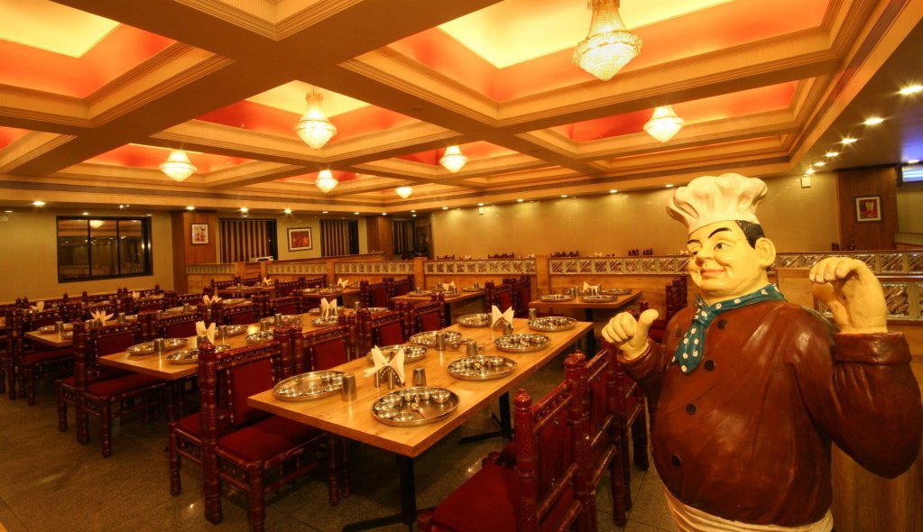 Фото Hotel Tip Top Plaza