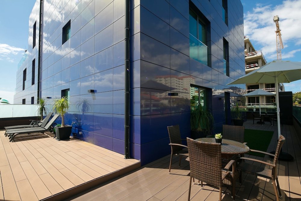 Фото Funchal Casino View Holiday Apartment