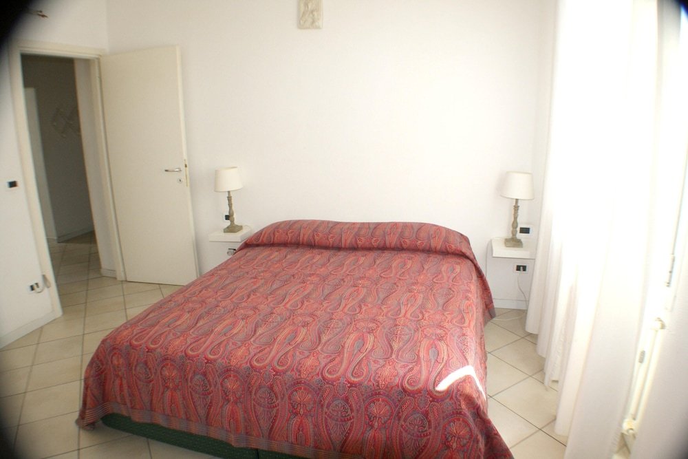 Фото Holiday House With 2 Bedrooms in Bologna, With Terrace and Wifi