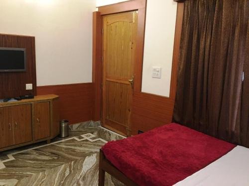 Фото Samdupling Himalayan Brothers