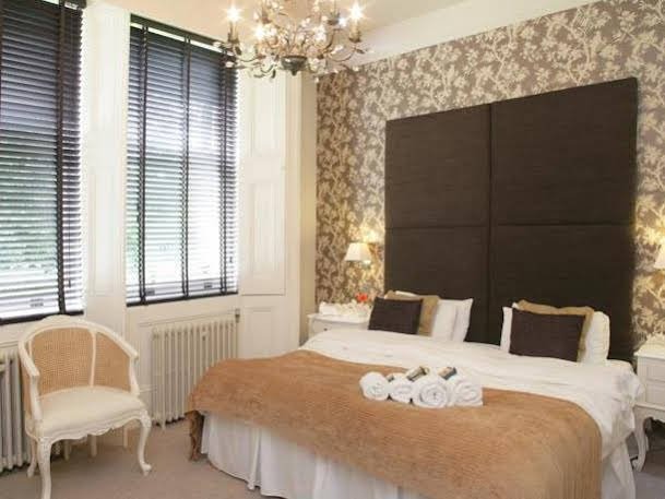 Фото Langtry Manor Hotel