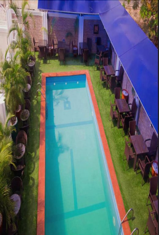 Фото The Grosvenor Suite