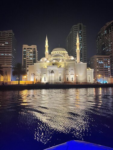 Внешний вид отеля 72 Hotel Sharjah в Аш-Шардже, фото 2