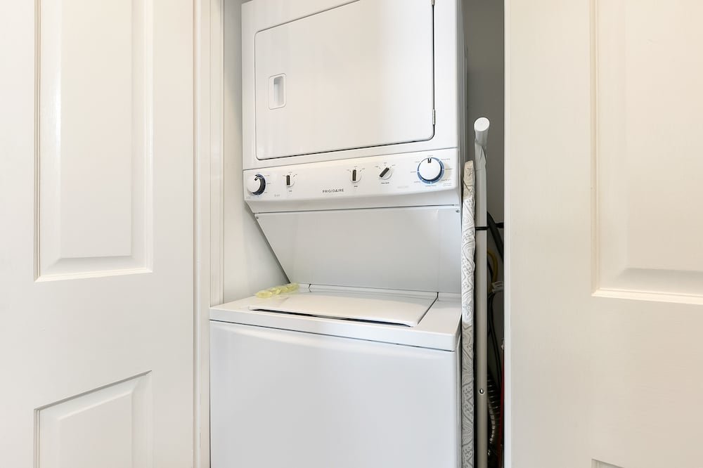 Фото Newly Renovated 2br in Uptown Nola