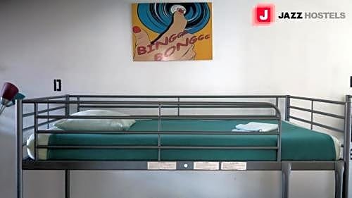 Фото Jazz on the Park Youth Hostel