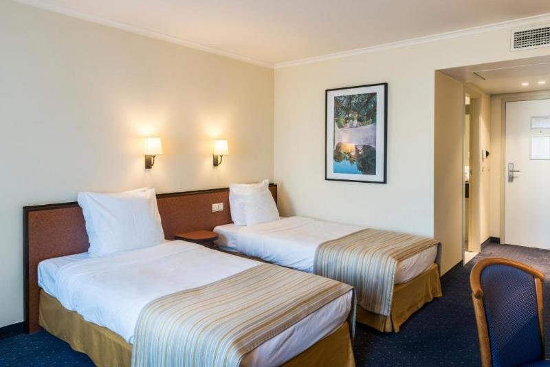 Фото Keizershof Hotel