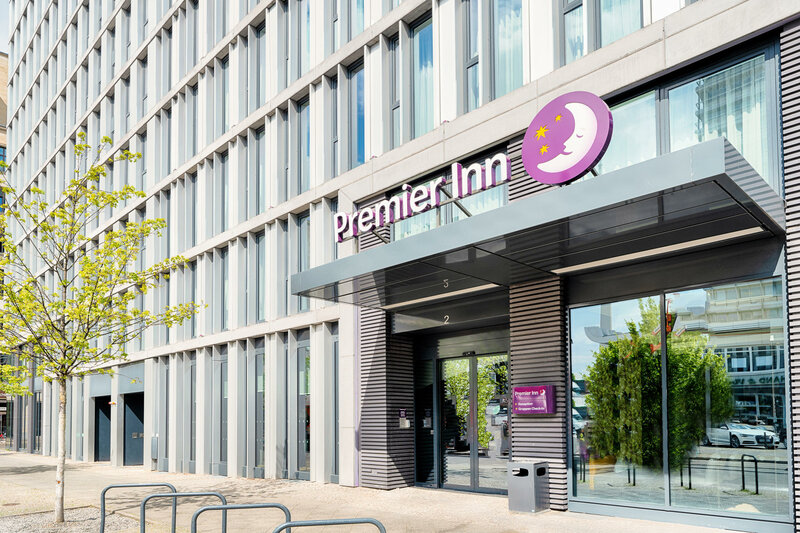 Отель Premier Inn Berlin Alexanderplatz в Берлине