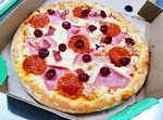 Pizzar (ulitsa Druzhby, 6) ، محل صنع البيتزا