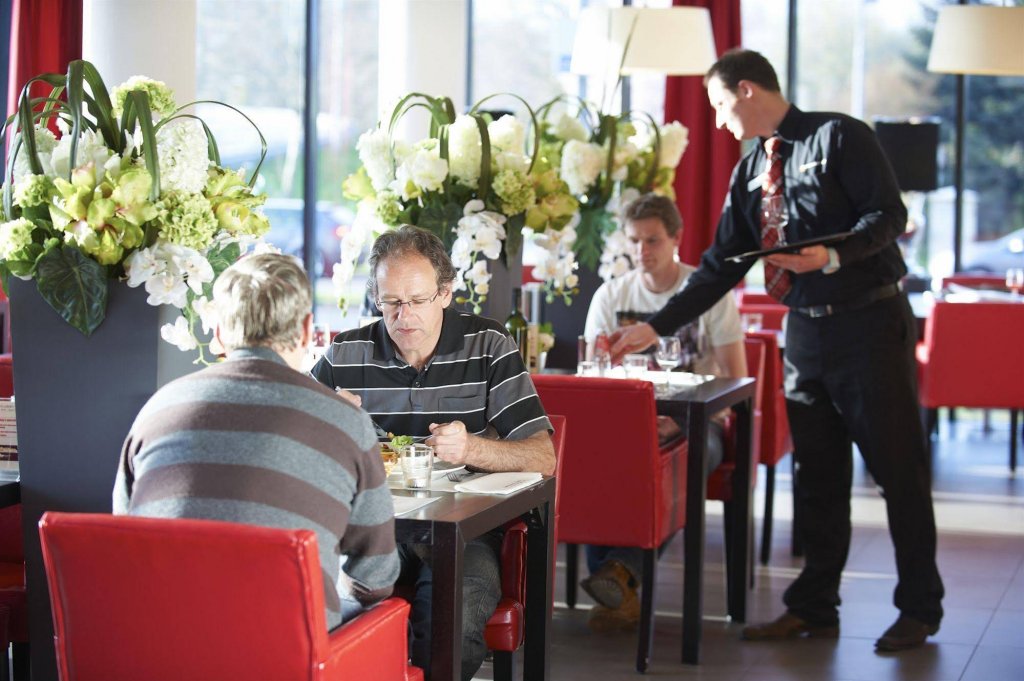 Фото Bastion Hotel Amsterdam Airport