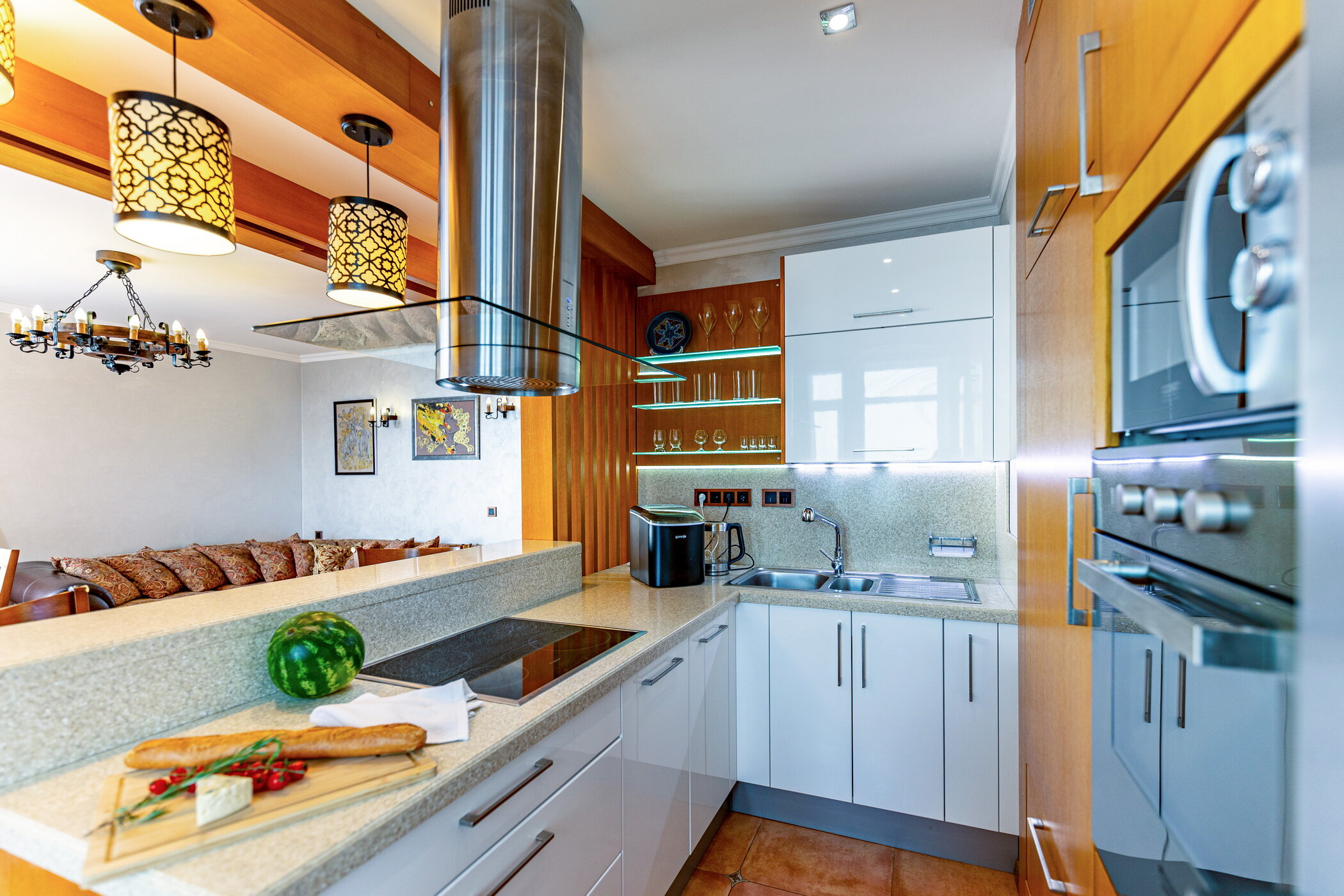 Фото Якамоз