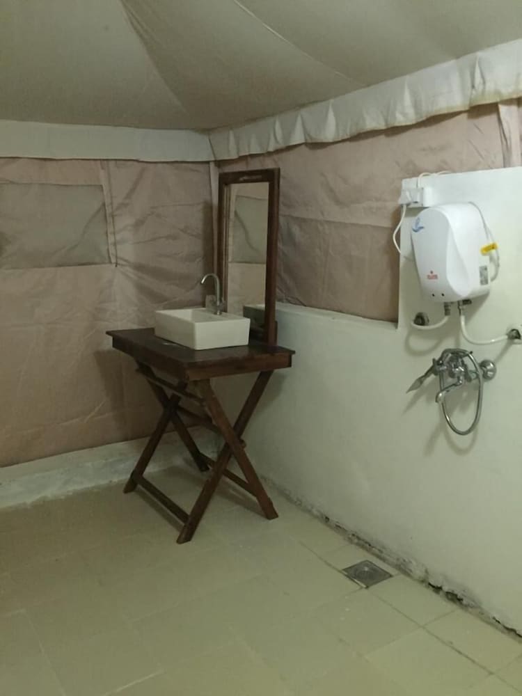 Фото Kutch Classic Rider Camp