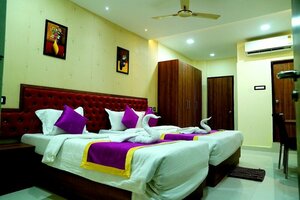 Hotel Leo Sai Palace (National Highway 16), hotel