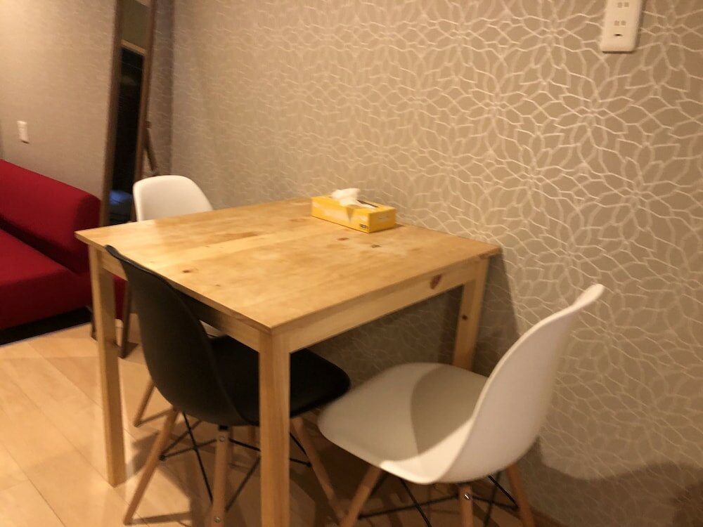 Фото Shimanouchi Luxury Apartment