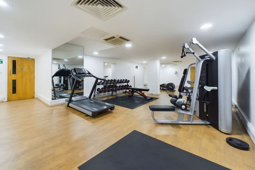 Фото The Battersea Sanctuary - Classy 1bdr Flat With Terrace